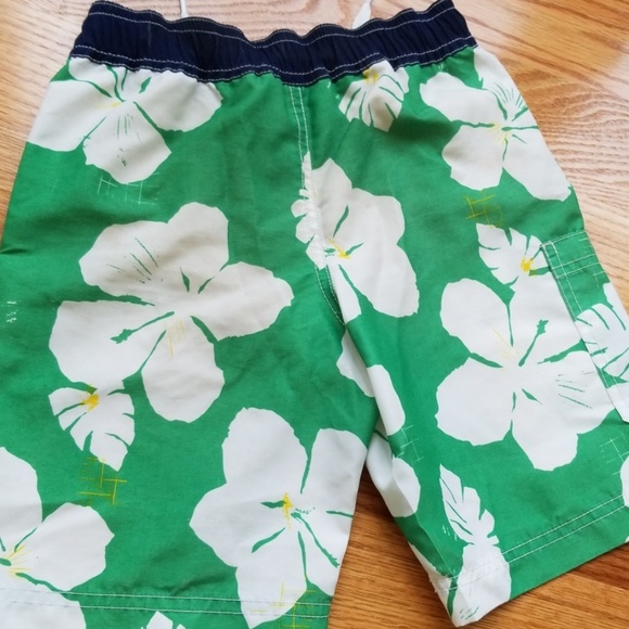 Hanna Andersson, Rash Guard w/ 2 Suits, Sz 5-7 - Picture 6 of 8